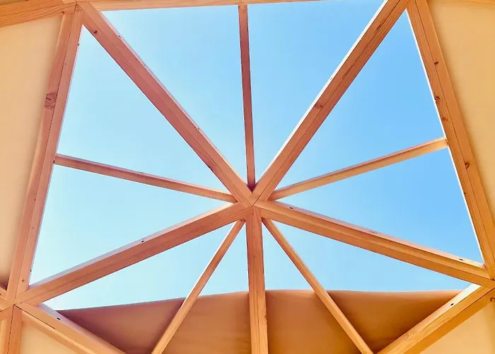 乡村民宿 La Bulle D'ostara Saint-Georges-Montcocq